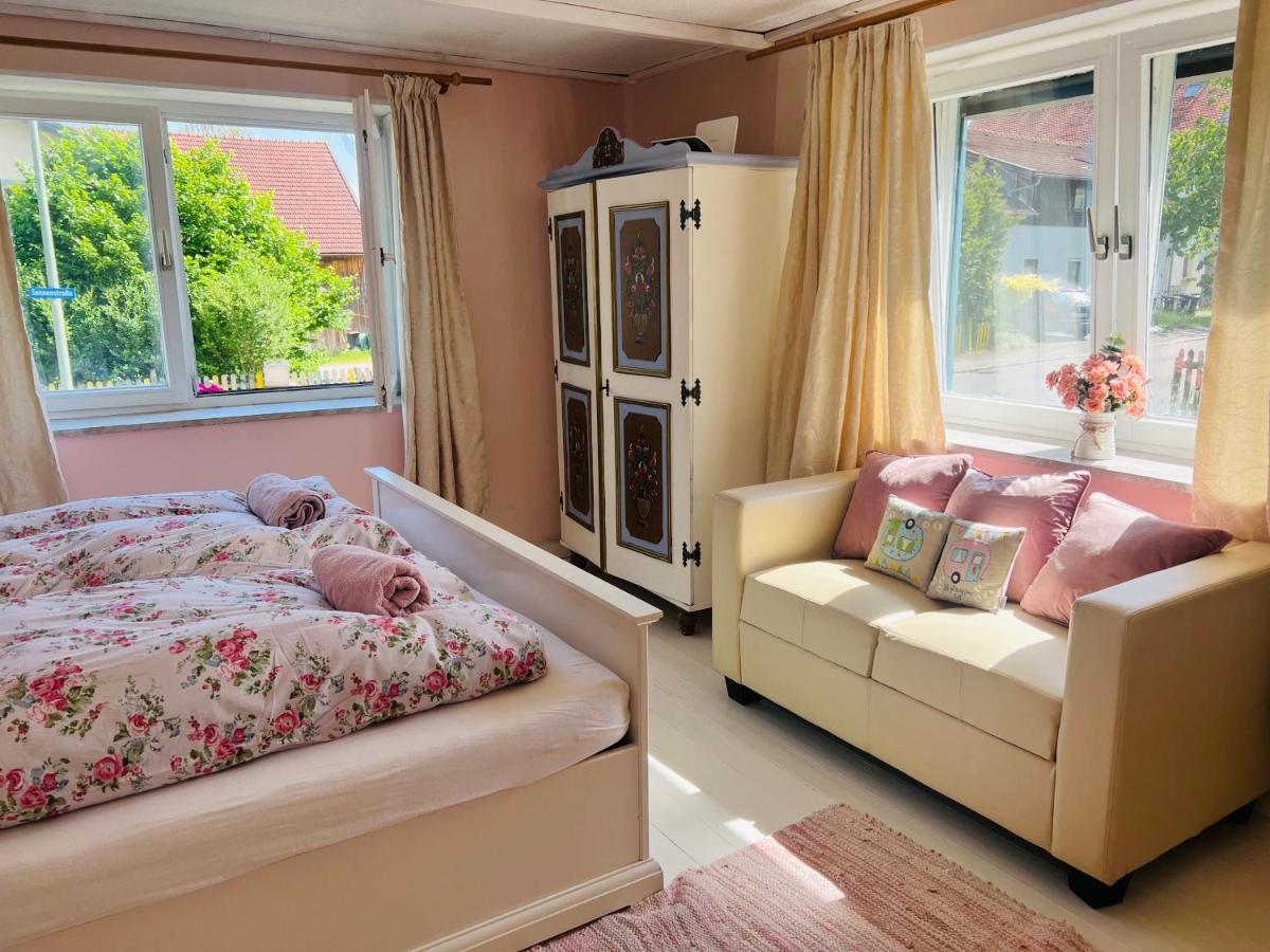 Charming Historical Farmhouse Finning Bagian luar foto