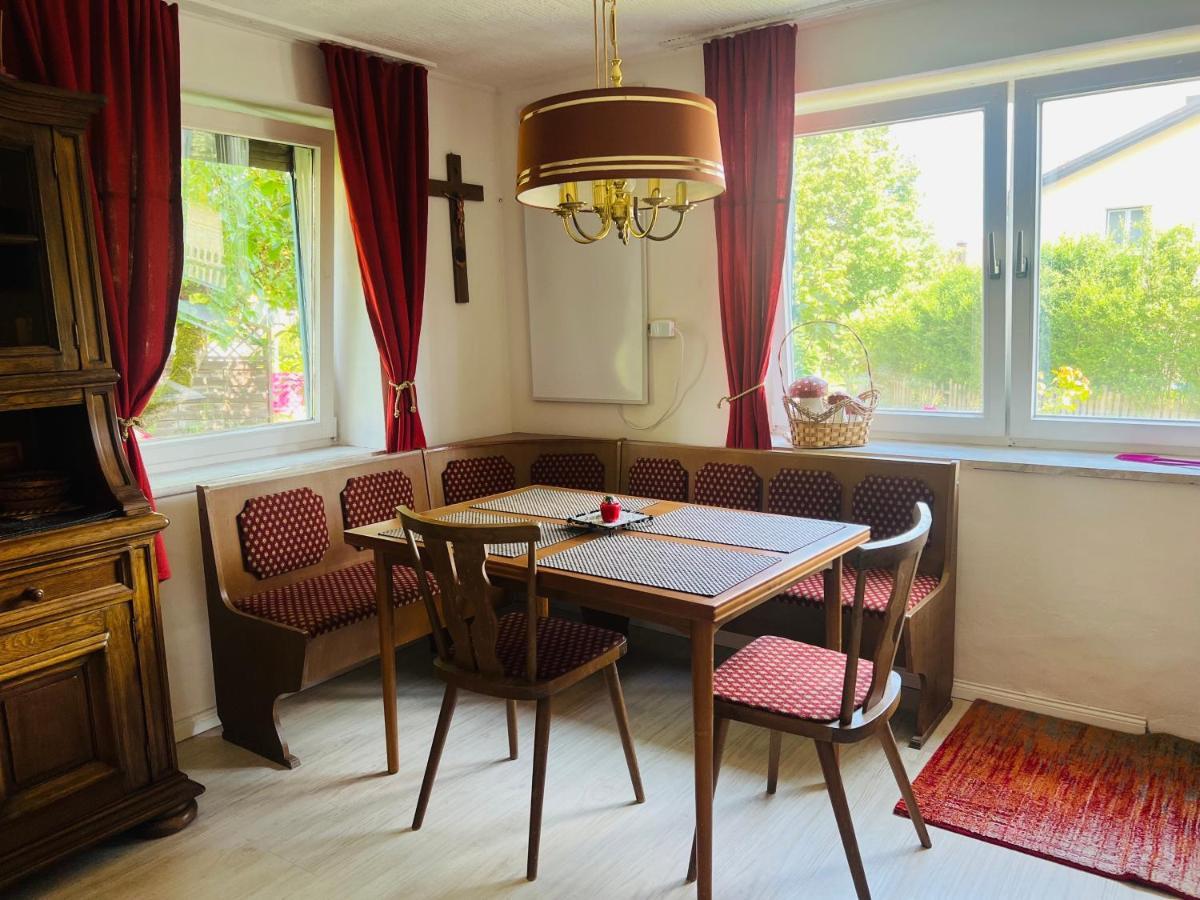 Charming Historical Farmhouse Finning Bagian luar foto